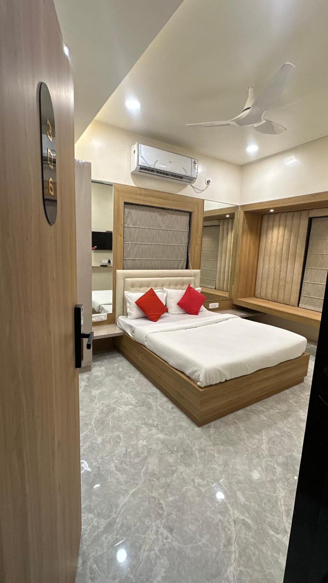 ホテル Soho House By Jayshrea Chandrapur エクステリア 写真